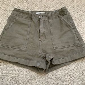 ARMY GREEN PACSUN SHORTS